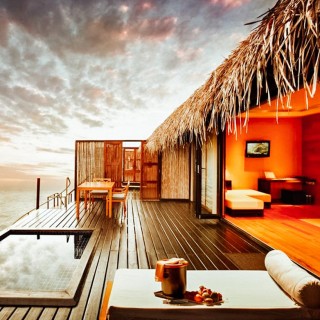 Day Visit to Adaaran Prestige Vadoo 