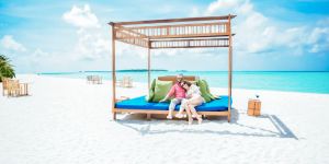 Holiday Island Resort