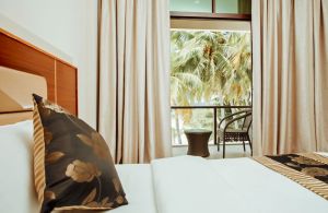 Kaani Grand Sea View Hotel 